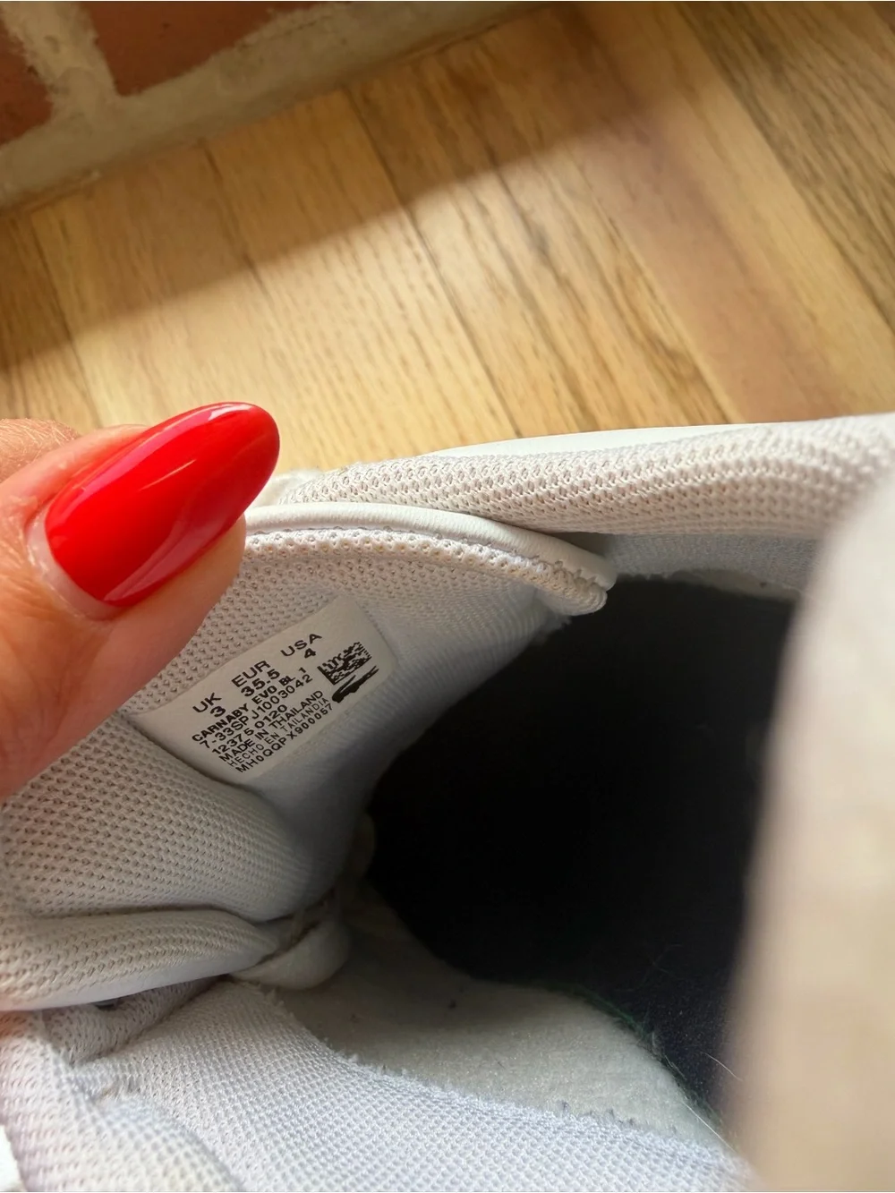 Lacoste White Sneakers with Green Crocodile Accent - Picture 7 of 8